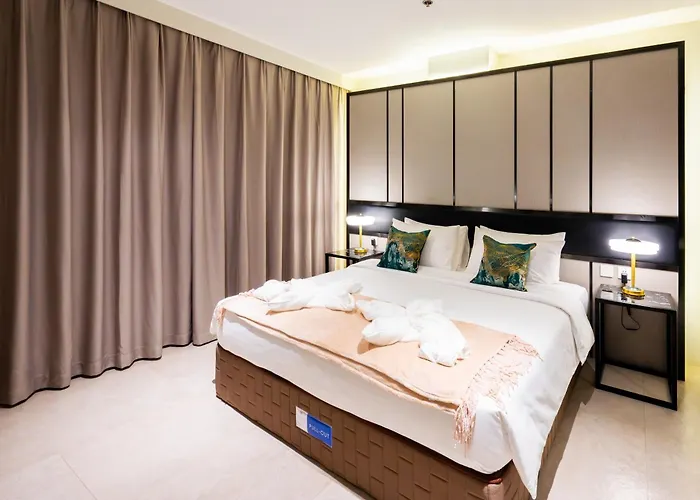Sixtyfifth Destination Resort Hotel