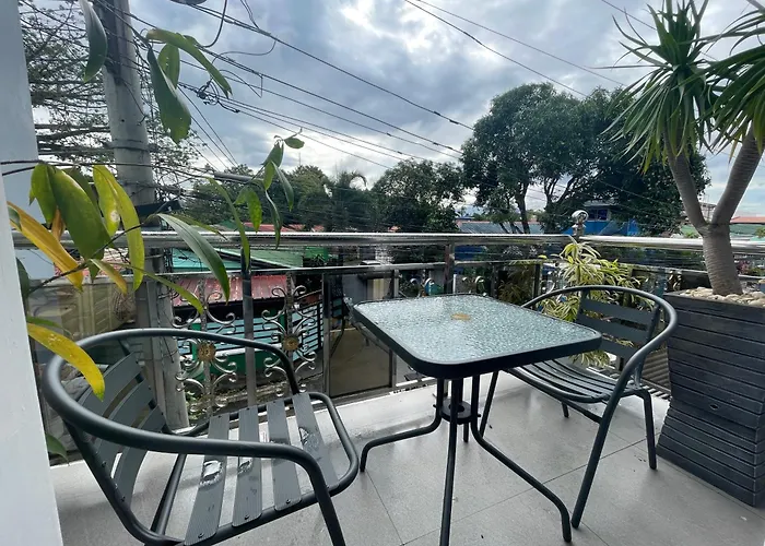 Goldland Caelestis Guest House